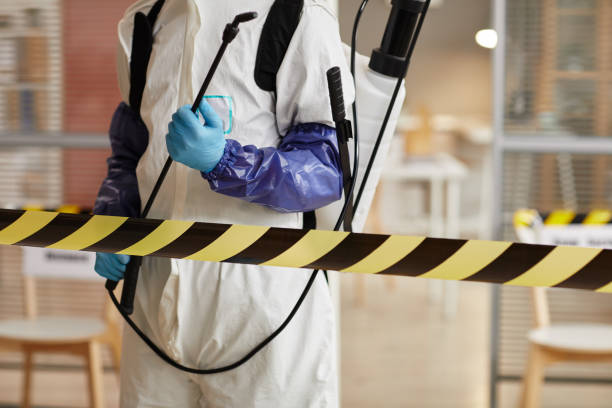 Professional Biohazard technician working in Allenton, WI